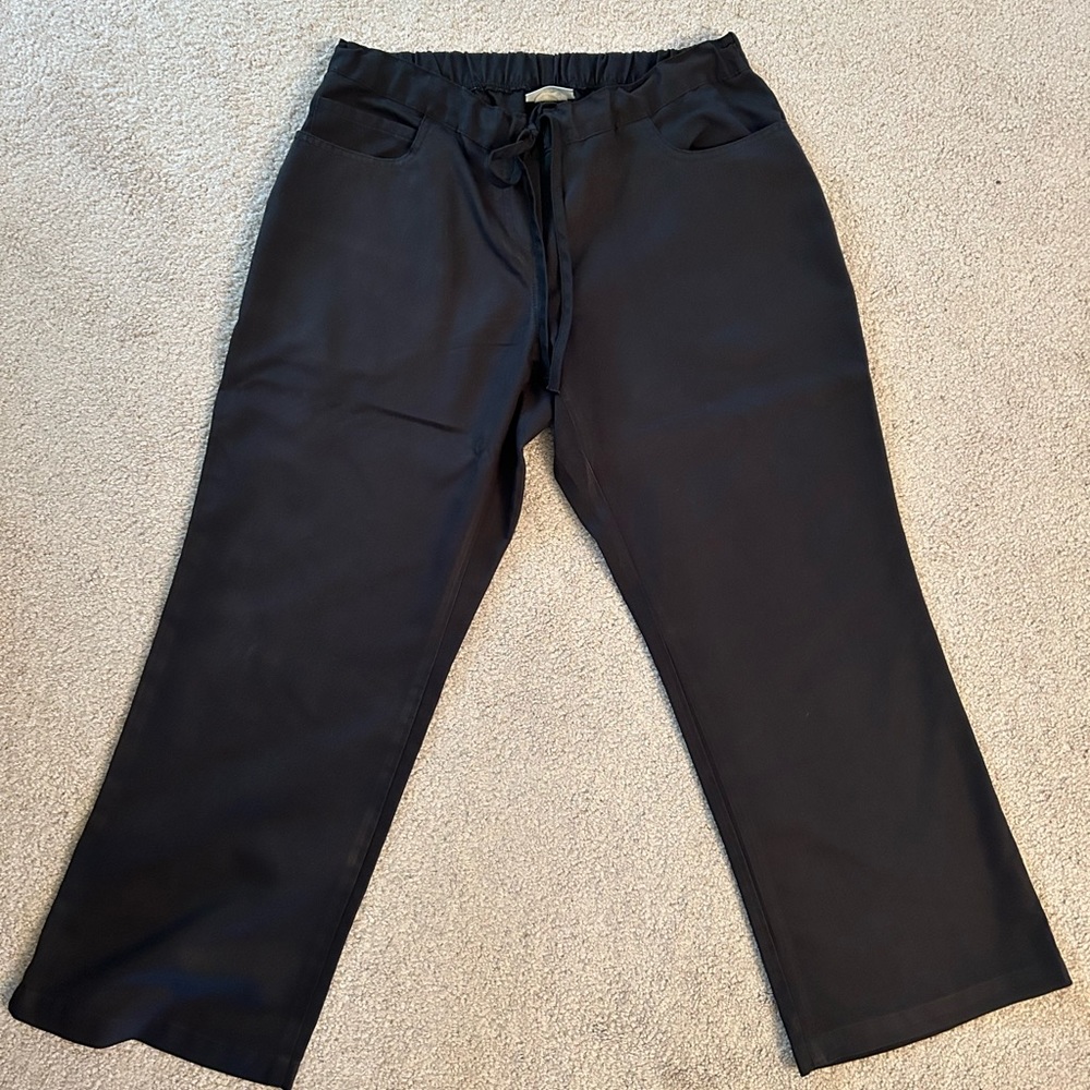 Grey’s anatomy black maternity scrub pants, XS